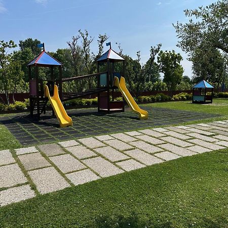 Villaggio Barbara Moniga del Garda Luaran gambar