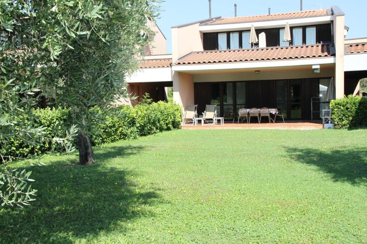 Villaggio Barbara Moniga del Garda Luaran gambar
