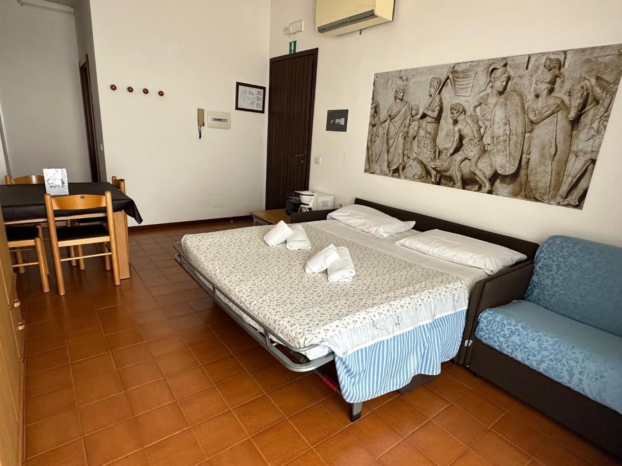 Villaggio Barbara Moniga del Garda Luaran gambar